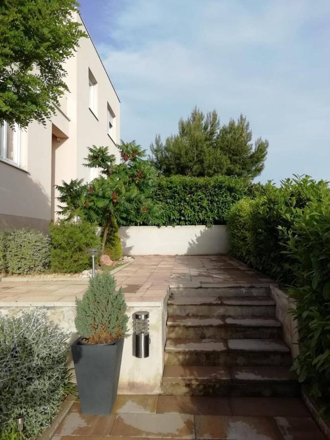 Apartment Dandelion Brela Luaran gambar