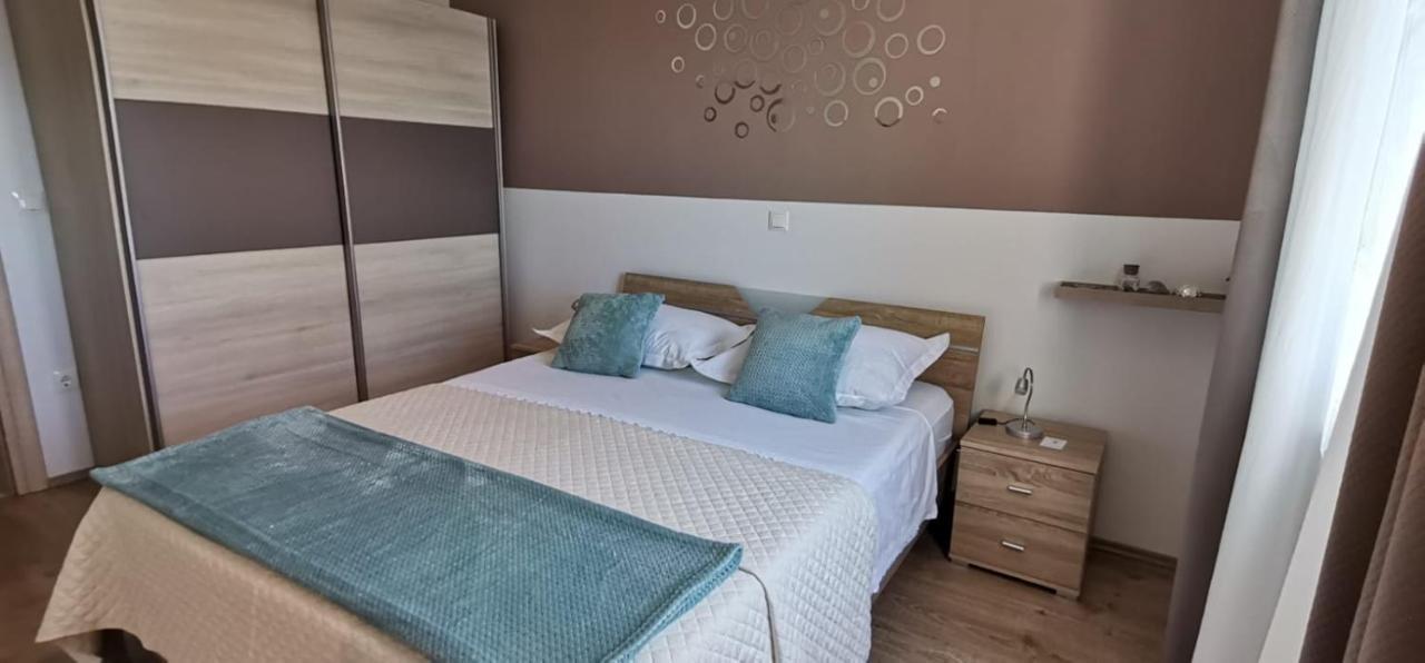Apartment Dandelion Brela Luaran gambar